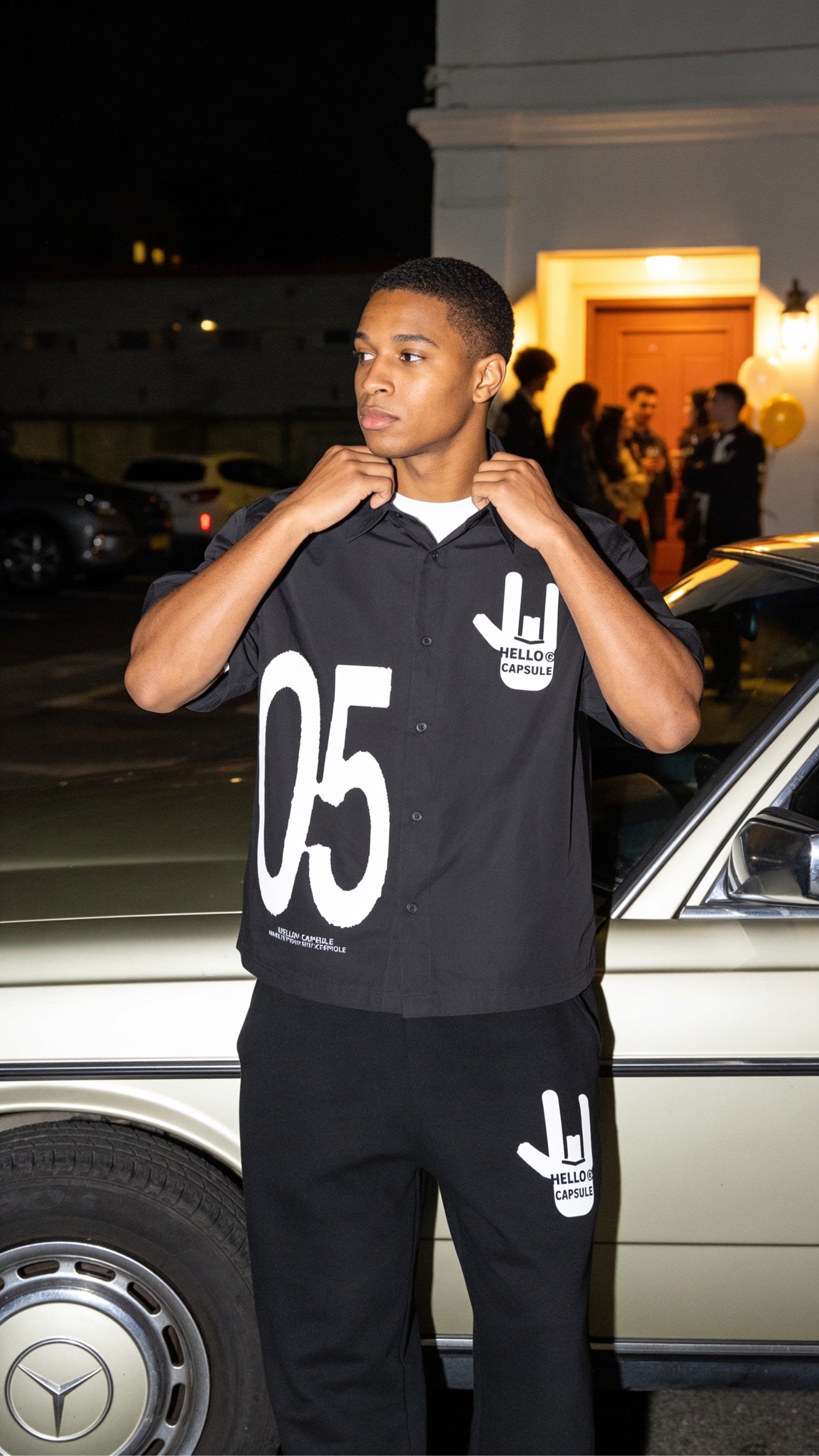 Black HELLO 05 shirt night look